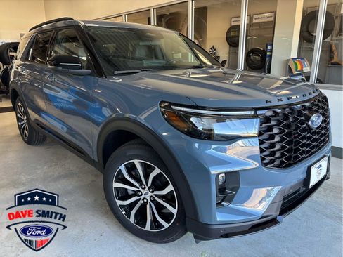 New 2026 Ford Explorer ST-Line AWD/4WD image 1