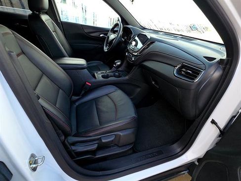 Used 2023 Chevrolet Equinox RS w/ RS Leather Package FWD image 9