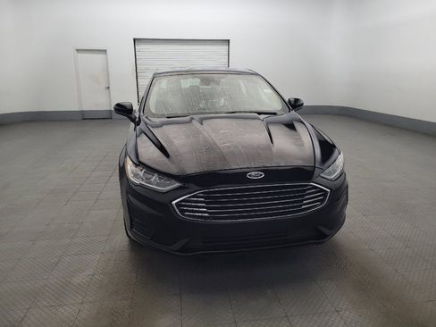 Used 2020 Ford Fusion SE image 14