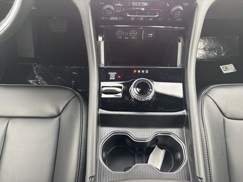 New 2025 Jeep Grand Cherokee L Limited image 24