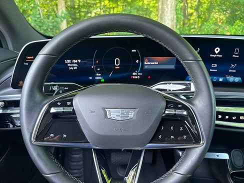Used 2024 Cadillac Lyriq Tech w/ Driver Assist Package AWD/4WD image 23