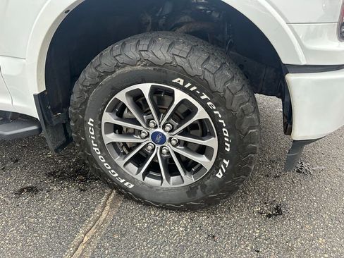 Used 2019 Ford F150 XLT w/ Equipment Group 302A Luxury image 30