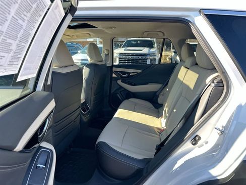 Certified 2025 Subaru Outback Limited image 25