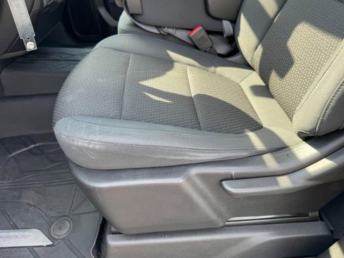 Used 2020 Chevrolet Silverado 1500 Custom w/ Custom Value Package image 14