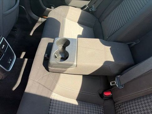 Used 2023 Dodge Charger SXT RWD image 31