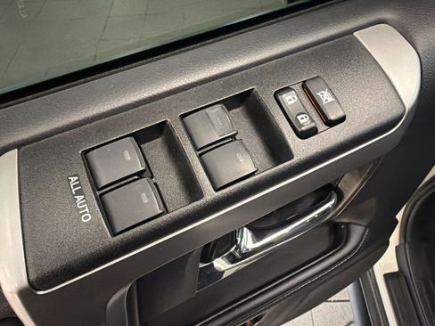 Used 2021 Toyota 4Runner SR5 AWD/4WD image 14
