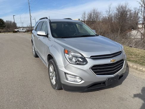 Used 2016 Chevrolet Equinox LT w/ Convenience Package image 3
