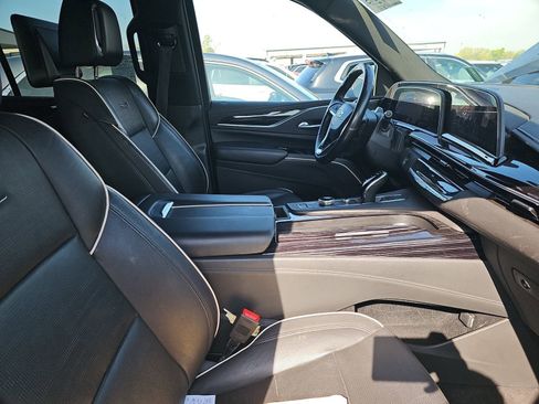 Used 2023 Cadillac Escalade Sport image 7