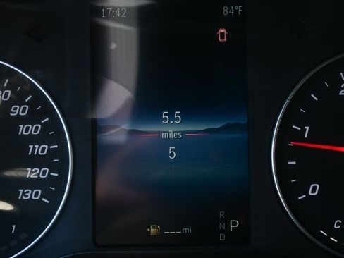 Used 2025 Mercedes-Benz Sprinter 2500 image 12