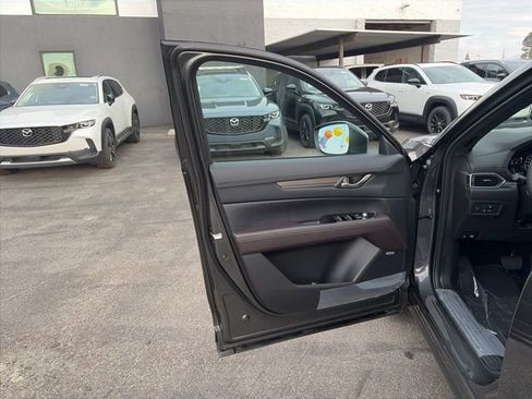 New 2025 MAZDA CX-5 Signature image 22