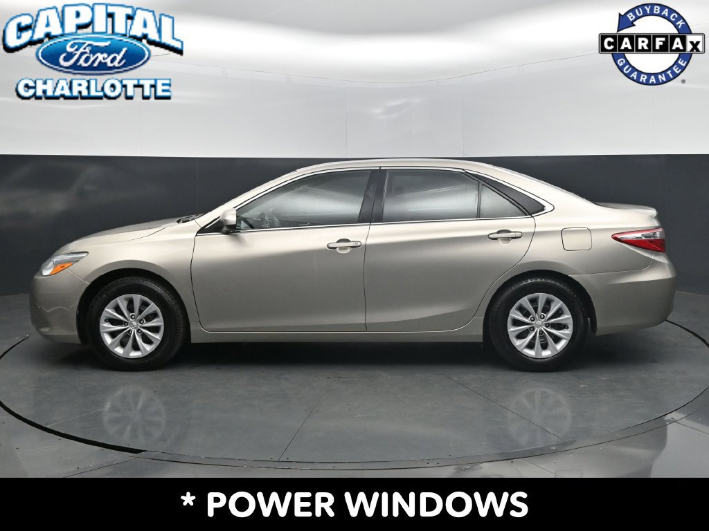 Used 2015 Toyota Camry LE FWD image 4