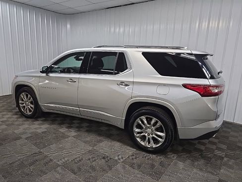 Used 2018 Chevrolet Traverse High Country image 4