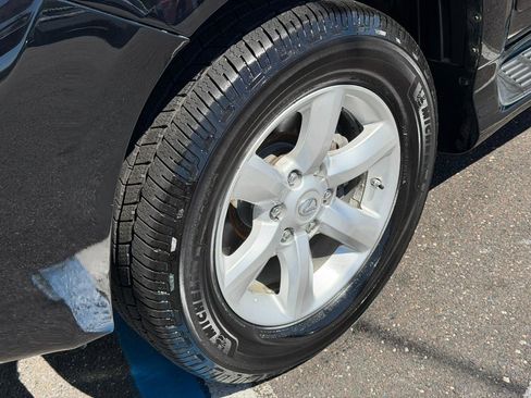 Used 2012 Lexus GX 460 image 9