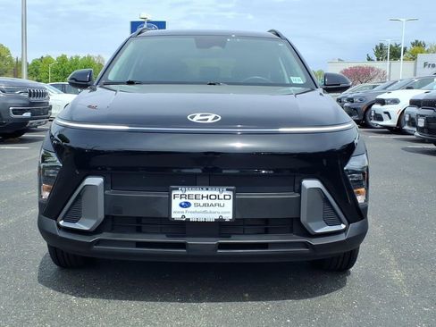 Used 2025 Hyundai Kona SEL AWD/4WD image 2