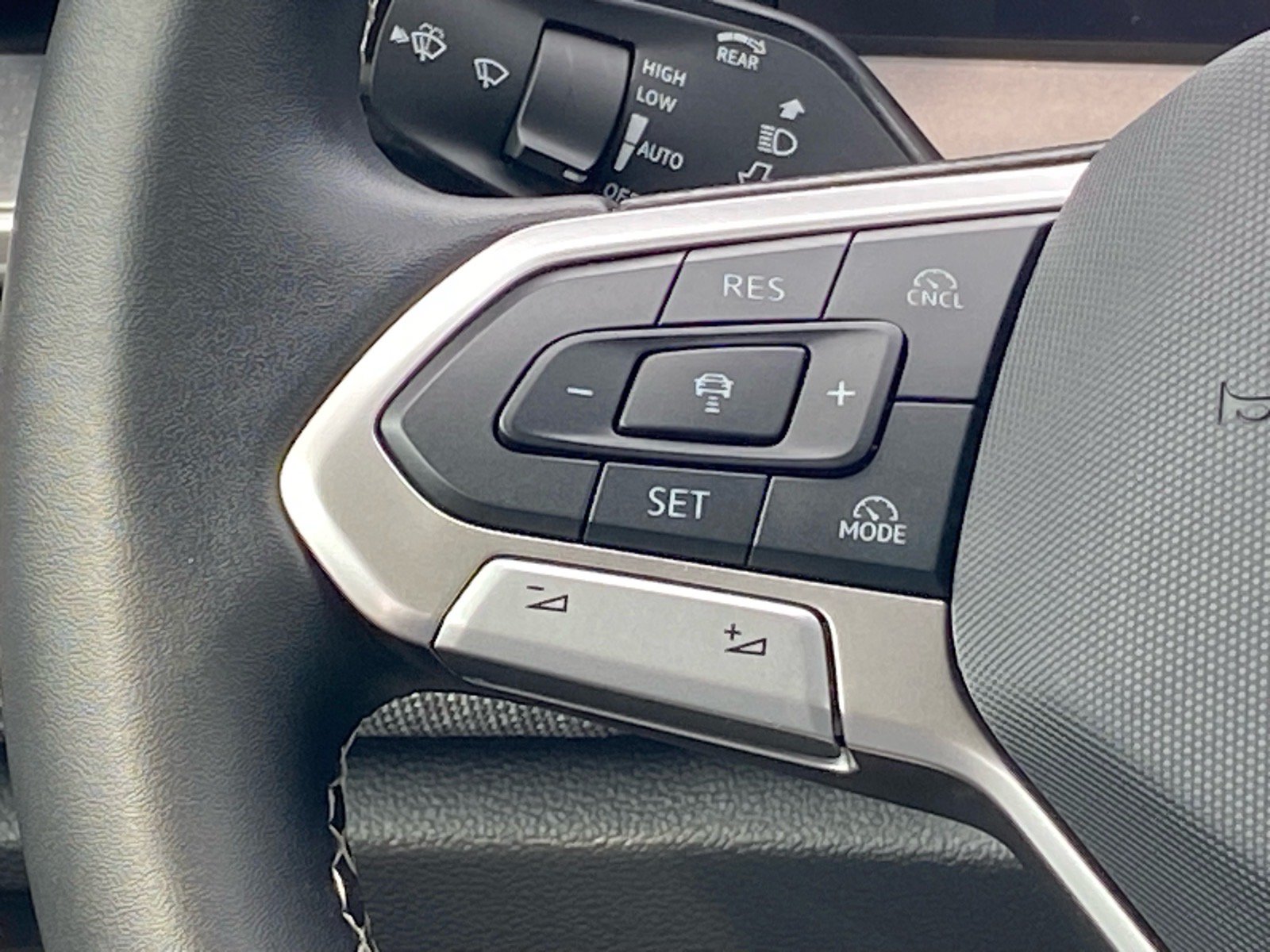 Certified 2026 Volkswagen Tiguan S FWD image 6