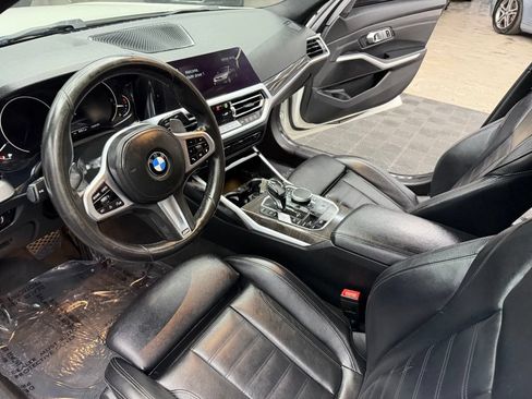 Used 2020 BMW 330i Sedan w/ Convenience Package RWD image 31