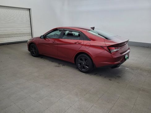 Used 2023 Hyundai Elantra SEL FWD image 3