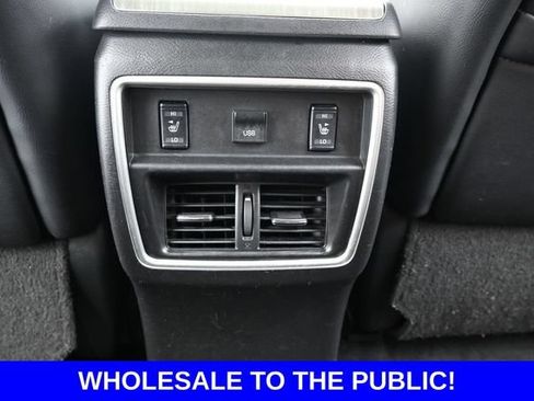 Used 2017 Nissan Murano Platinum w/ Platinum Technology Package FWD image 32