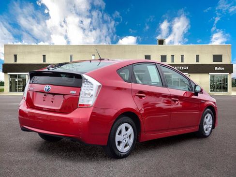 Used 2010 Toyota Prius One FWD image 3