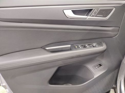 New 2026 Volkswagen Atlas Cross Sport SEL Premium R-Line image 21