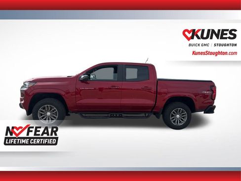 Used 2024 Chevrolet Colorado LT w/ LT Convenience Package II image 8