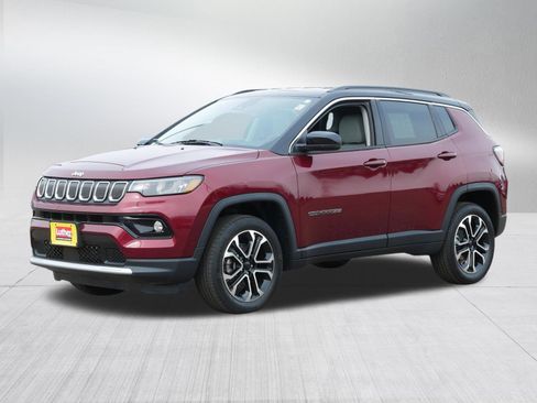 Used 2022 Jeep Compass Limited AWD/4WD image 3