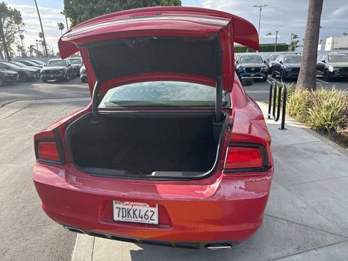 Used 2013 Dodge Charger SXT w/ Blacktop Pkg RWD image 35