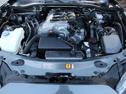 Used 2017 MAZDA MX-5 Miata RF Club image 35