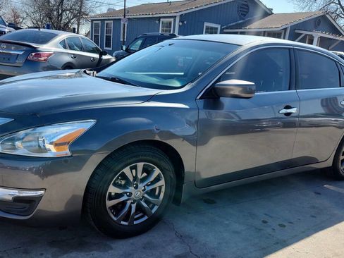 Used 2015 Nissan Altima 2.5 S w/ Special Edition Package image 5