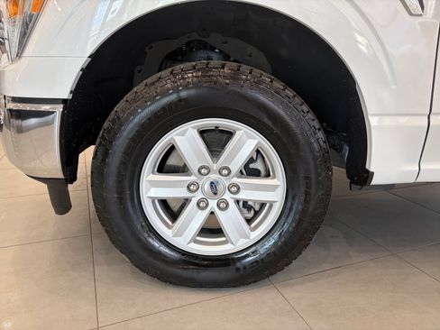 Used 2021 Ford F150 XLT w/ Equipment Group 301A Mid AWD/4WD image 11