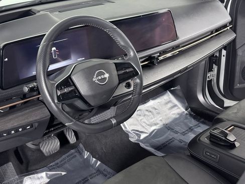 Certified 2024 Nissan Ariya FWD image 12