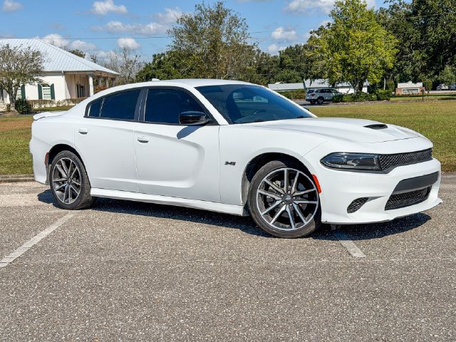 Used 2023 Dodge Charger R/T RWD image 1