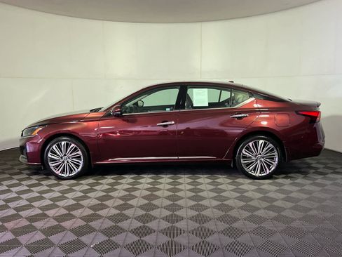 Certified 2024 Nissan Altima 2.5 SL image 4