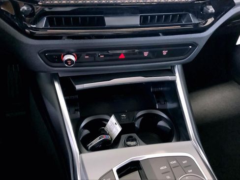New 2026 BMW 330i xDrive Sedan w/ M Sport Package AWD/4WD image 20