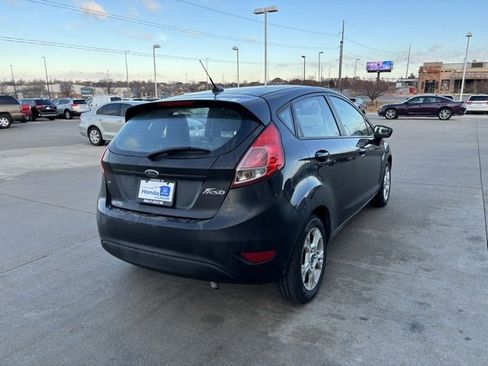Used 2014 Ford Fiesta SE w/ Comfort Package image 5