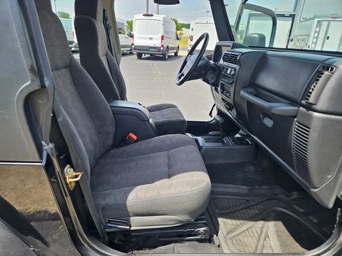 Used 2004 Jeep Wrangler X w/ Wheel Plus Group AWD/4WD image 22