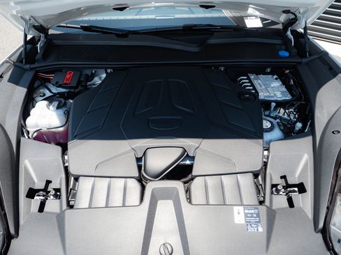 Certified 2026 Porsche Cayenne E-Hybrid Coupe AWD/4WD image 35