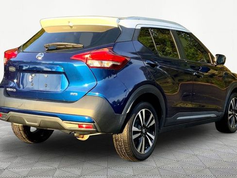 Used 2019 Nissan Kicks SR w/ SR Premium Package image 5