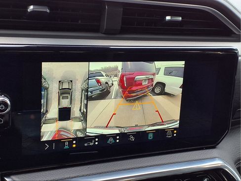 Used 2023 GMC Sierra 1500 Denali image 9