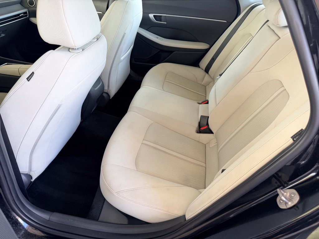 Used 2025 Hyundai Sonata SEL FWD image 29