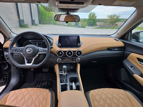 Used 2024 Nissan Sentra SV w/ SV Premium Package FWD image 13