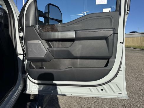 New 2026 Ford F350 Lariat w/ Lariat Ultimate Package AWD/4WD image 28