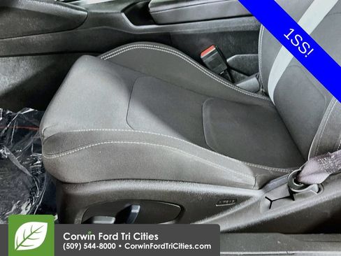 Used 2017 Chevrolet Camaro SS RWD image 21