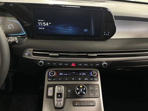 New 2025 Hyundai Palisade SEL image 8