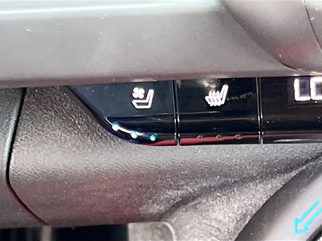 Used 2023 Chevrolet Camaro SS RWD image 20