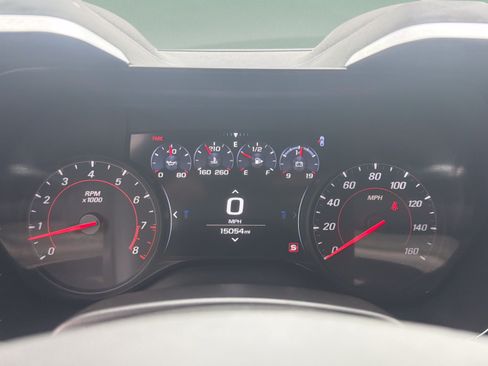 Used 2024 Chevrolet Camaro LT RWD image 13