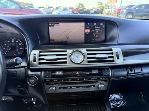 Used 2015 Lexus LS 460 AWD w/ Comfort Package image 36