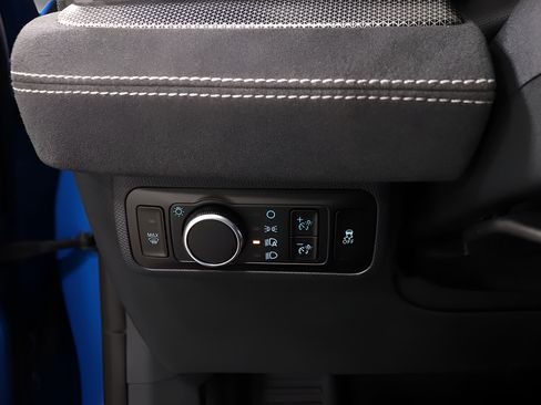 Used 2025 Ford Mustang Mach-E GT AWD/4WD image 18