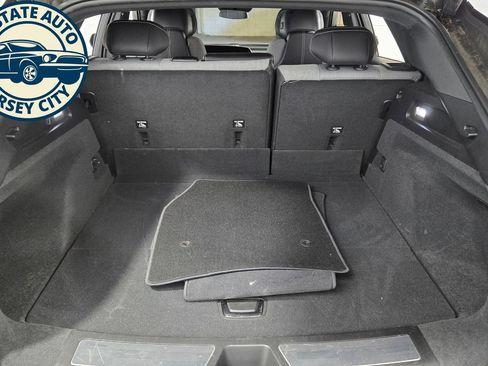 Used 2024 Cadillac Lyriq Tech w/ Driver Assist Package AWD/4WD image 34