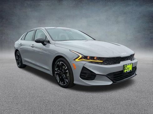 Used 2023 Kia K5 GT-Line w/ GT-Line Premium Package image 3